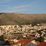 Pavo Apartman