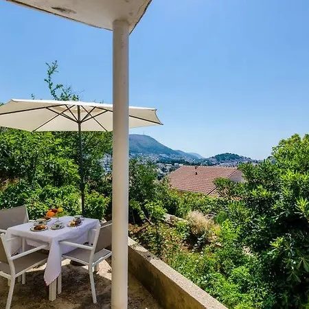 Pavo Apartmán