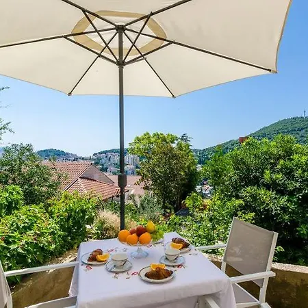 Apartman Pavo *