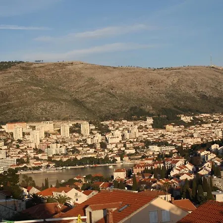 Pavo Apartmán