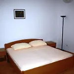 Pavo דירה *