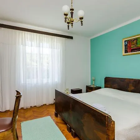 Pavo Apartment