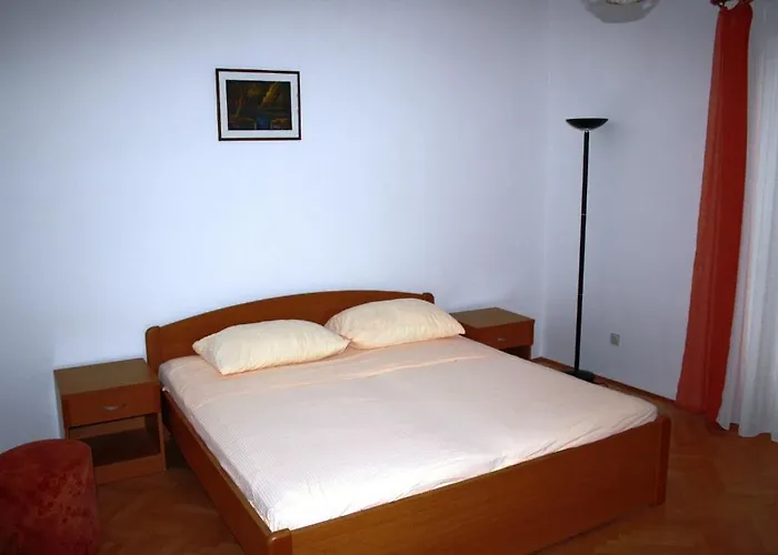 Pavo Apartman *